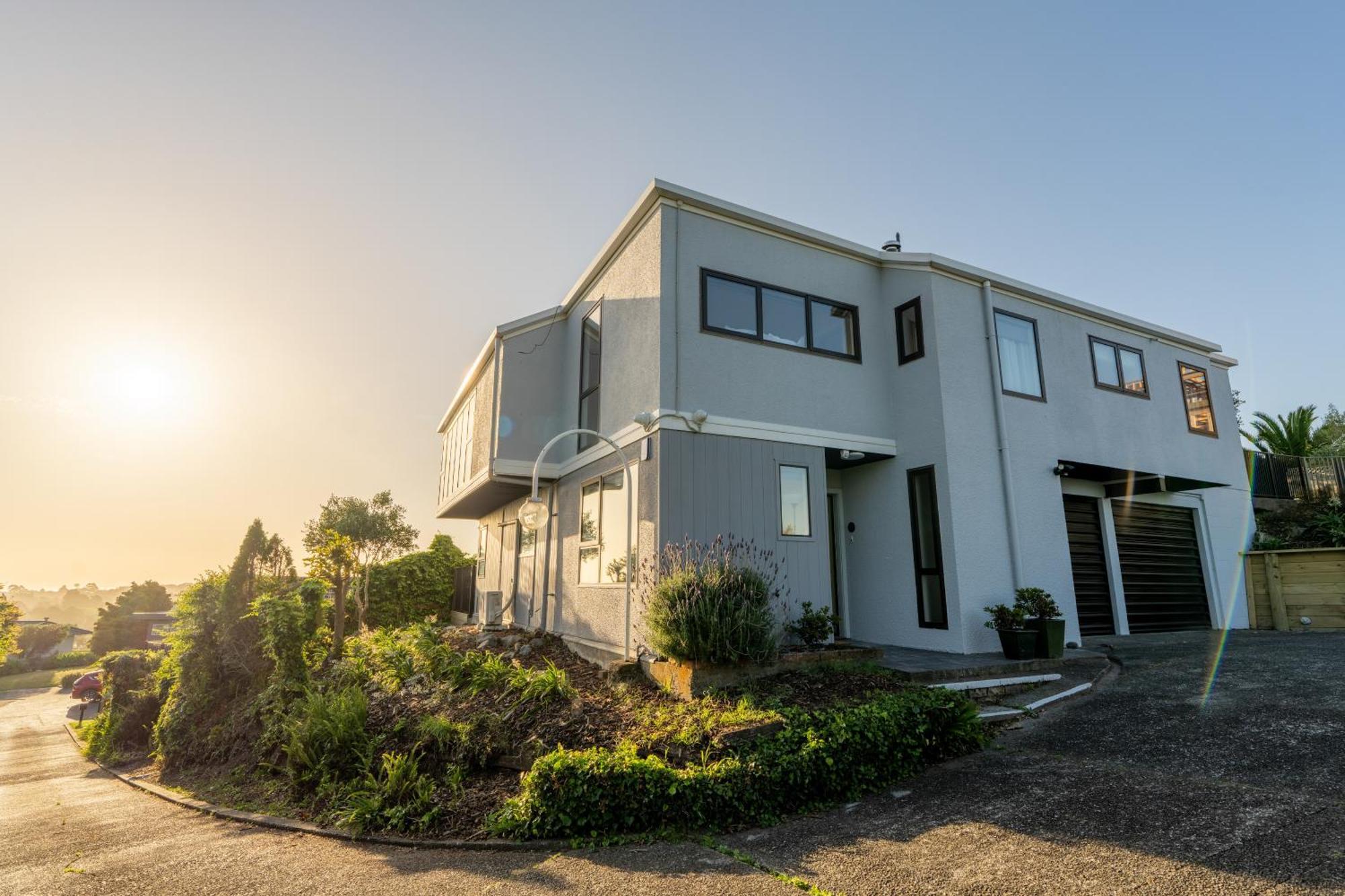 Cosy Unit With Incredible Views & Sky Tv Whanganui Exterior foto